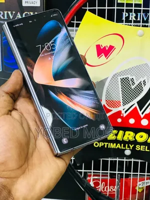 New Samsung Galaxy Z Fold4 256 GB