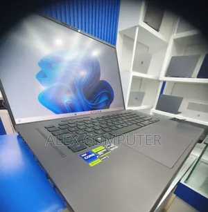 New Laptop Asus ROG Zephyrus G15 16GB Intel Core I9 SSD 1T