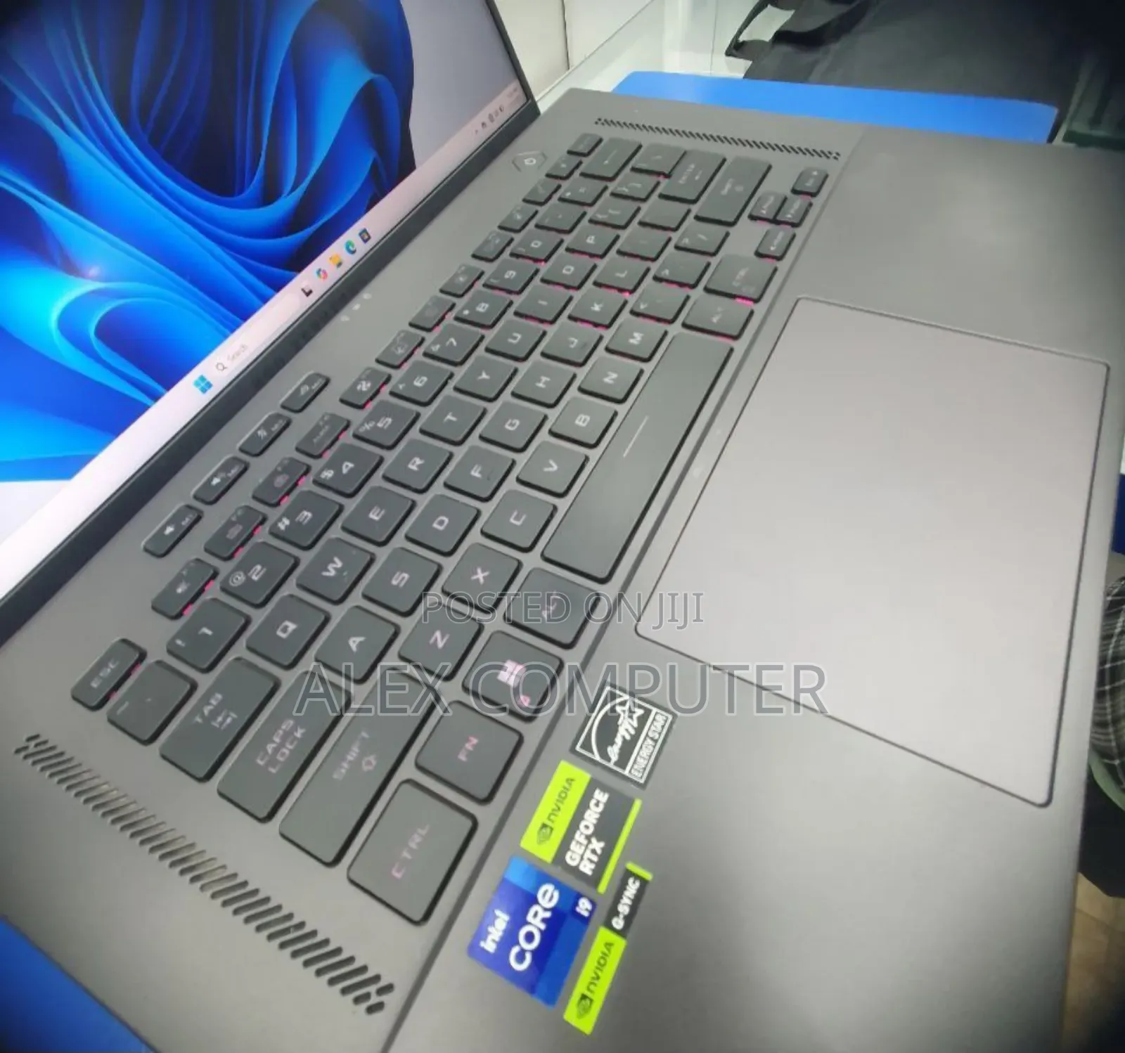 New Laptop Asus ROG Zephyrus G15 16GB Intel Core I9 SSD 1T