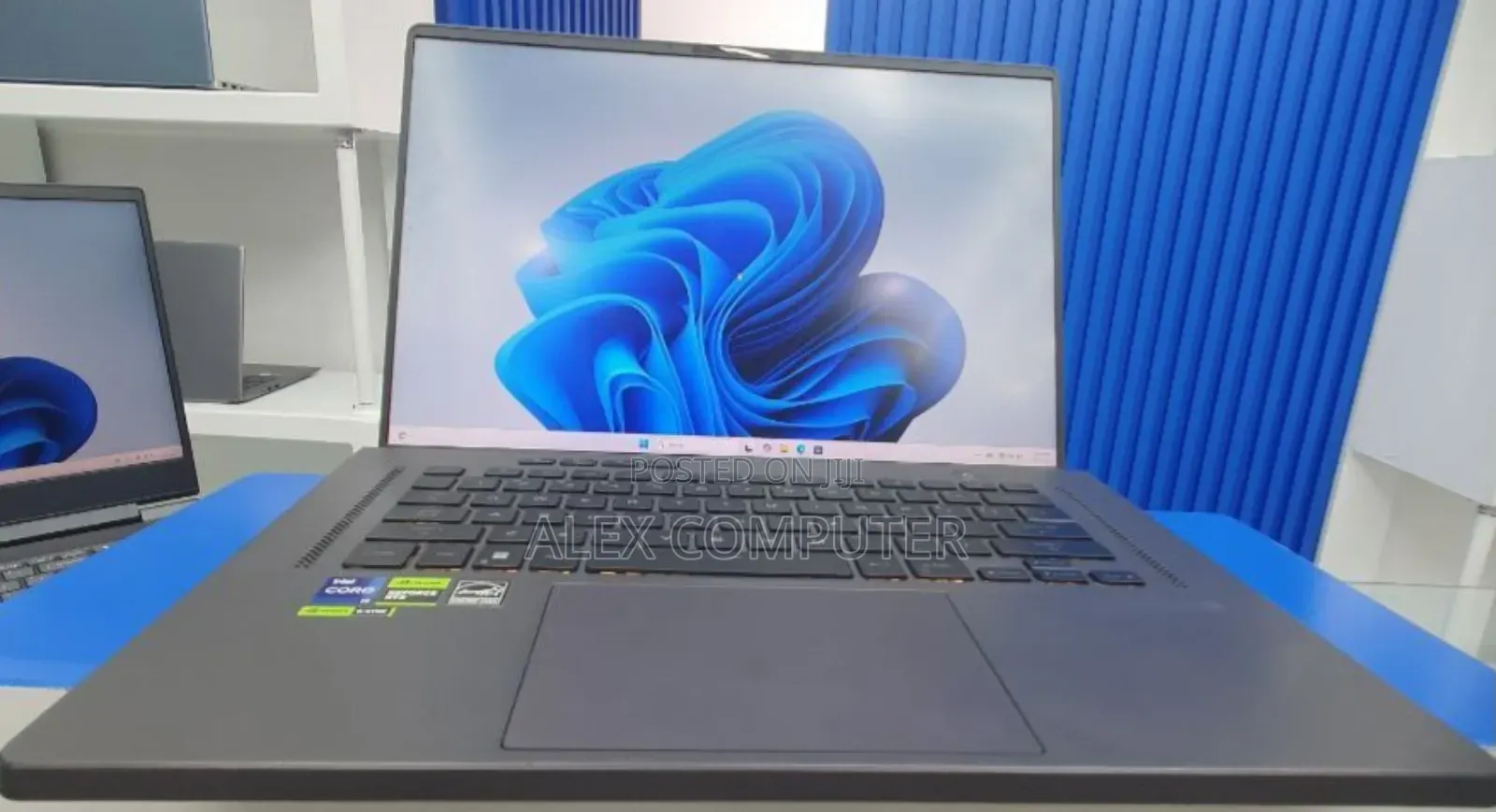 New Laptop Asus ROG Zephyrus G15 16GB Intel Core I9 SSD 1T