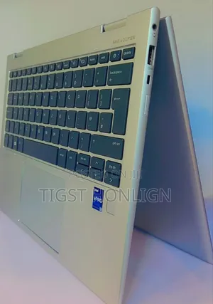 New Laptop HP EliteBook 830 32GB Intel Core I7 SSD 512GB