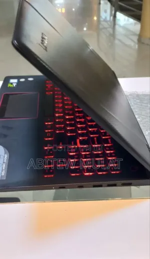 Laptop Lenovo Legion Y520 16GB Intel Core I7 HDD 1T