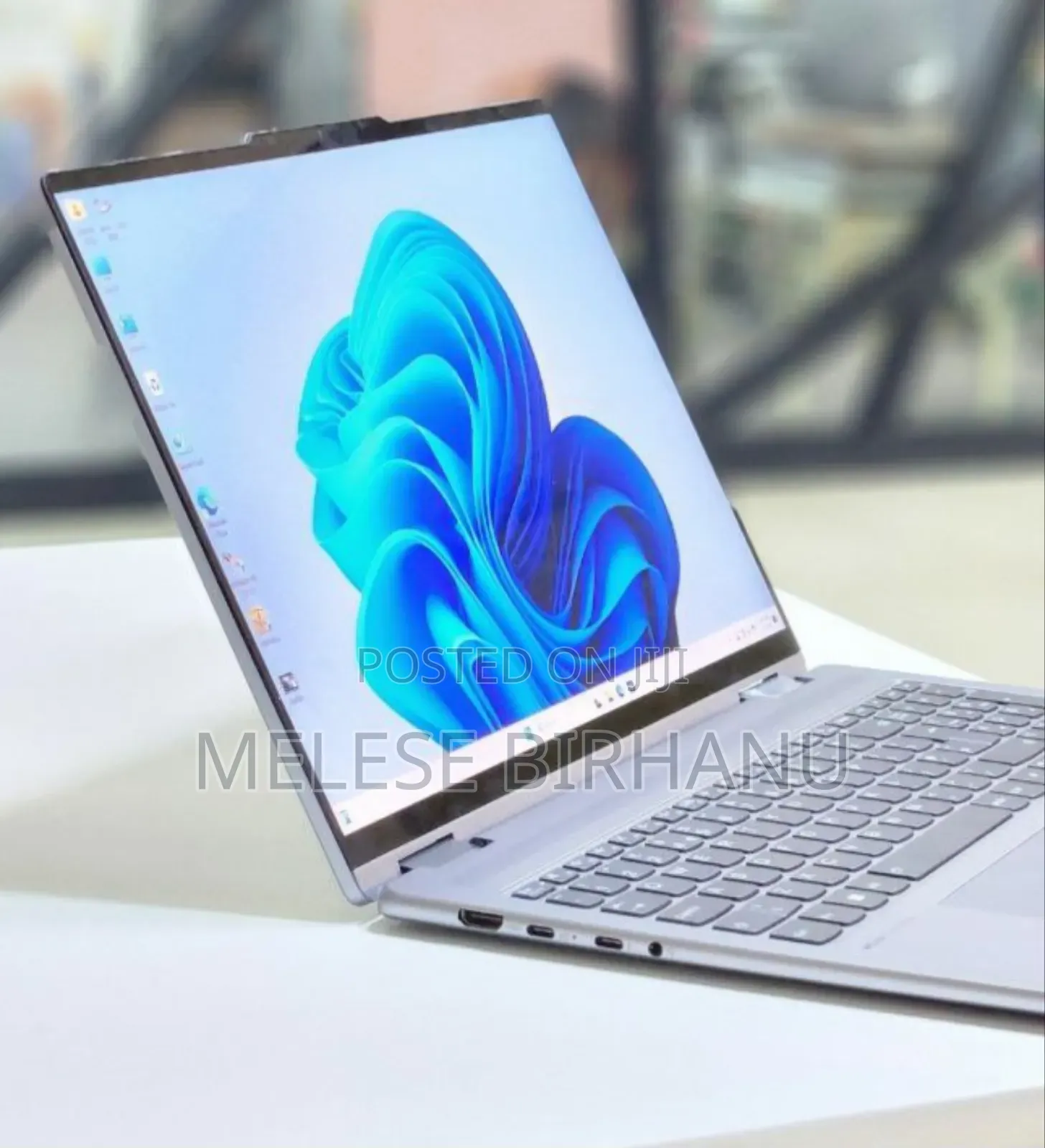 New Laptop Lenovo Yoga 7i 16GB Intel Core I7 SSD 1T