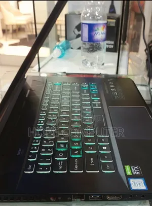 New Laptop Acer Predator Helios 300 16GB Intel Core I7 SSD 1T