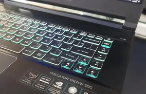 New Laptop Acer Predator Helios 300 16GB Intel Core i7 SSD 1T