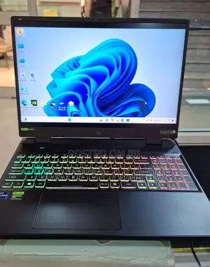 New Laptop Acer Predator Helios 300 16GB Intel Core I9 SSD 512GB