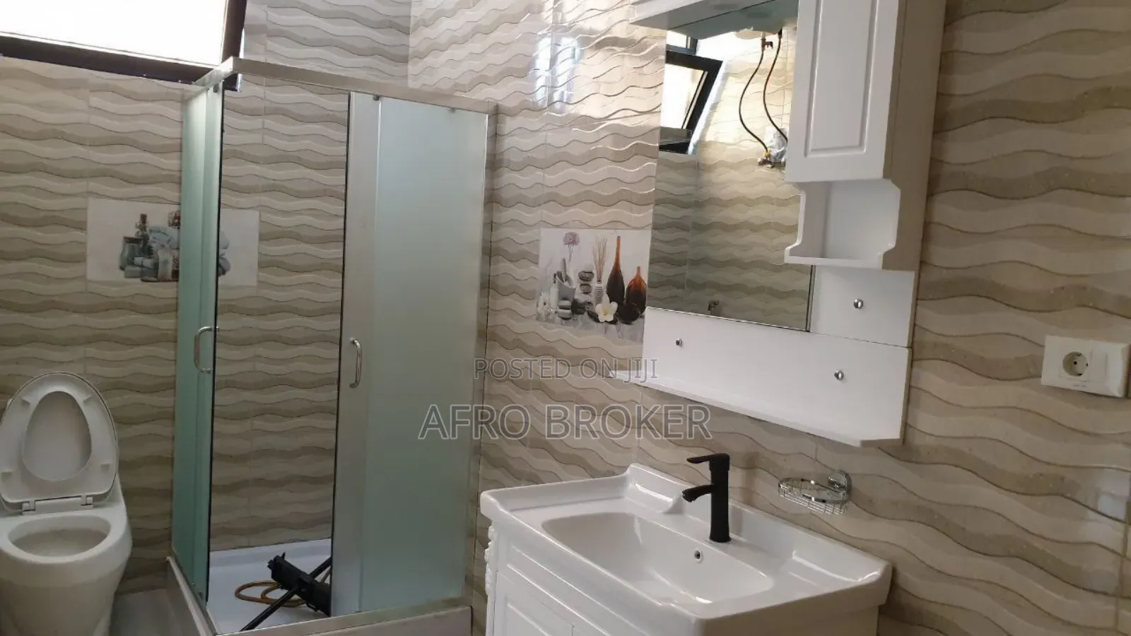 Furnished 6bdrm Villa in Jemo Michael, Nifas Silk-Lafto for sale