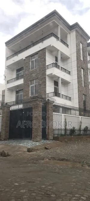 Furnished 8bdrm House in Lbu Varnero, Nifas Silk-Lafto for sale