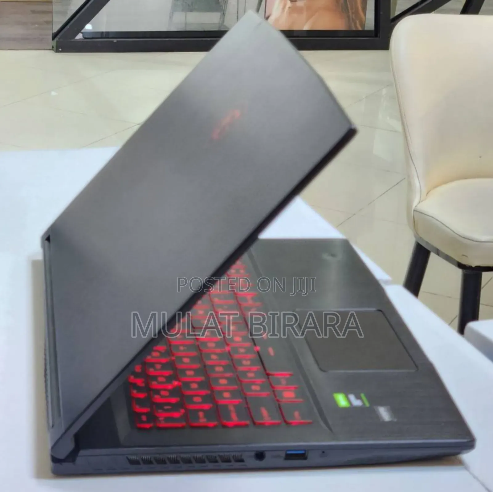 New Laptop MSI GF63 12GB Intel Core I5 SSD 512GB