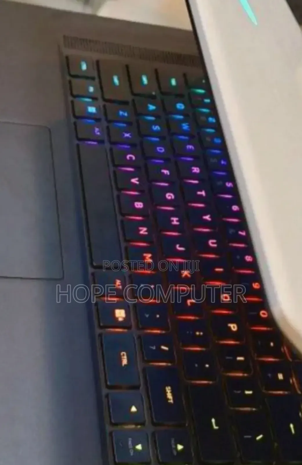 New Laptop Alienware M17x R2 32GB Intel Core I7 SSD 1T