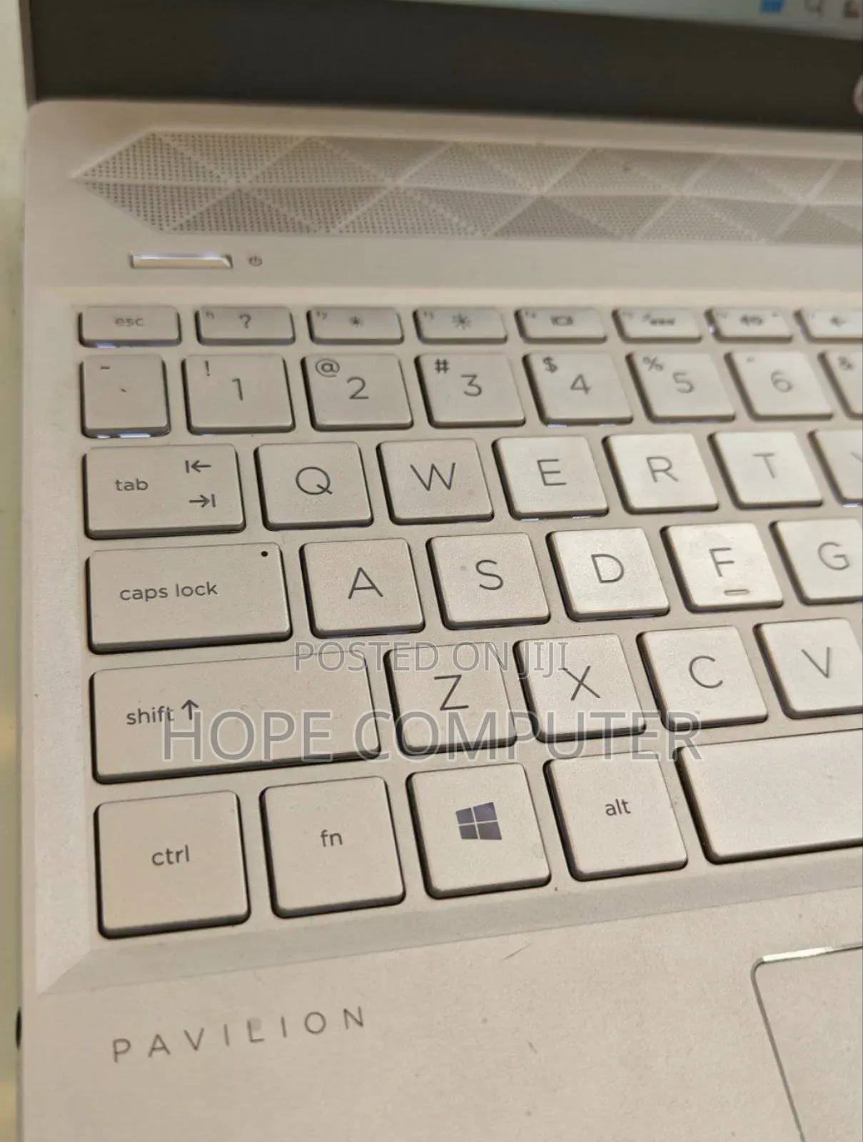 New Laptop HP Pavilion 15 8GB Intel Core I5 SSD 512GB