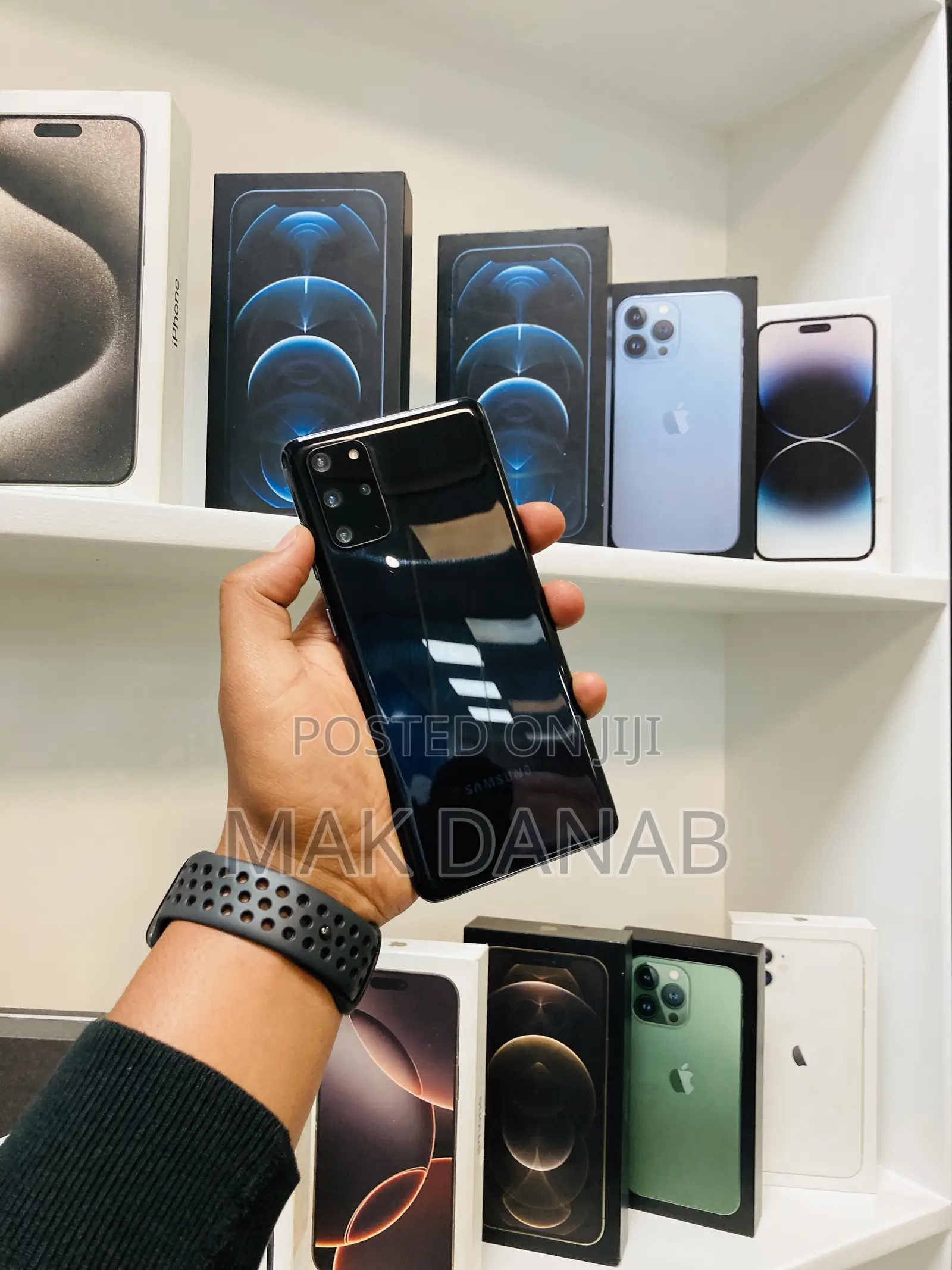 New Samsung Galaxy S20+ 5G 128 GB Black