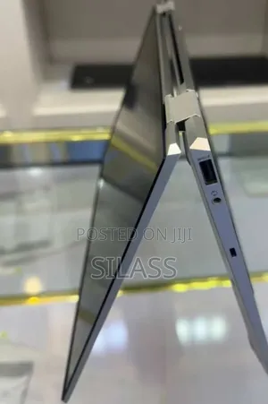 New Laptop HP EliteBook X360 1030 G8 16GB Intel Core I7 SSD 512GB