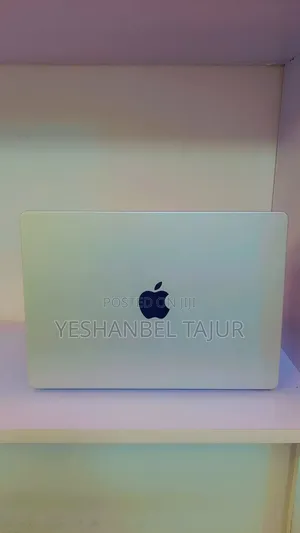 New Laptop Apple MacBook Pro 2021 M1 16GB Apple M1 SSD 512GB
