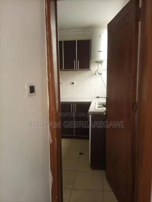 3bdrm Apartment in Luxury Apartment, Yeka for rent