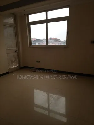 3bdrm Apartment in Apartment, Yeka for rent