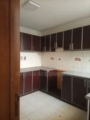 3bdrm Apartment in Apartment, Yeka for rent