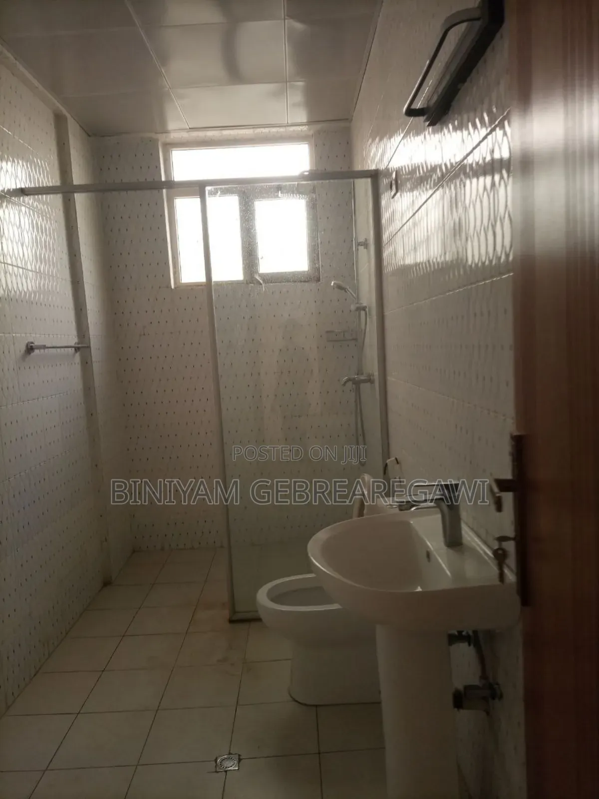 2bdrm Apartment in Luxury Apartment, Yeka for rent