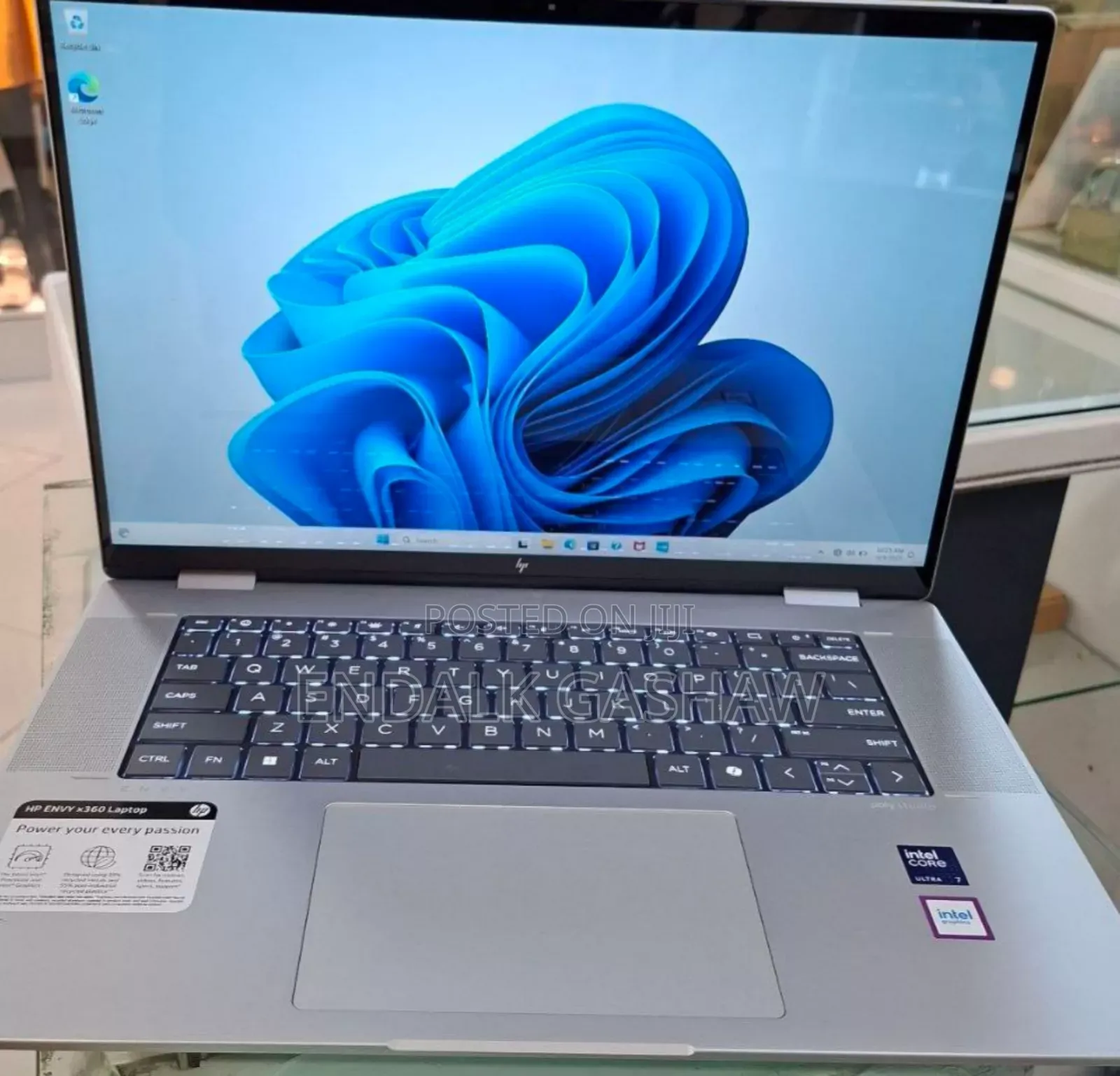 New Laptop HP Envy X360 32GB Intel Core Ultra 7 SSD 1T