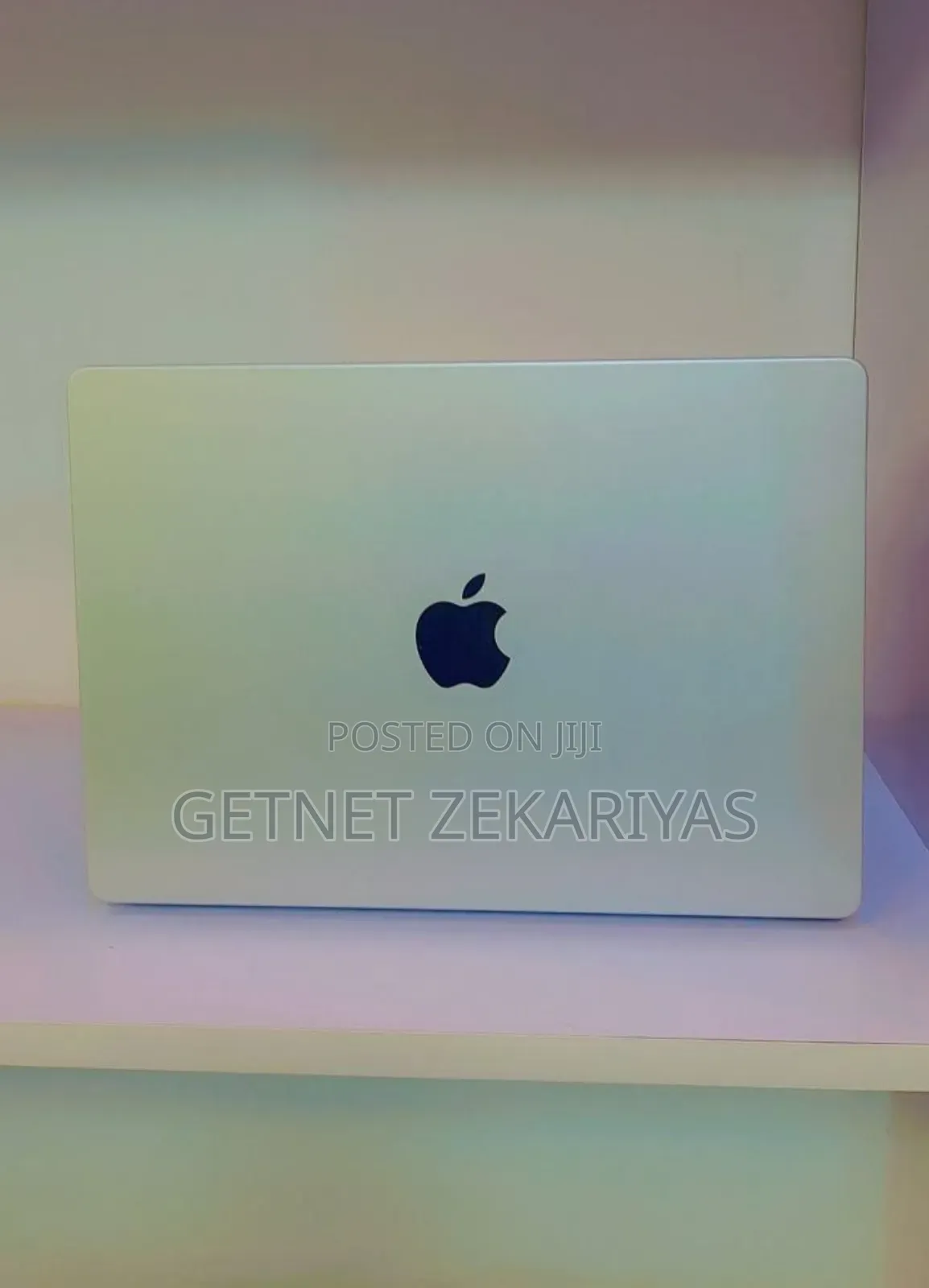 New Laptop Apple MacBook Pro M1 16GB Apple M1 Pro SSD 512GB