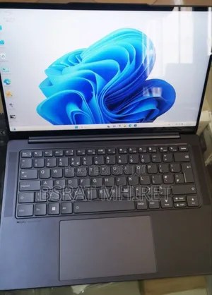 New Laptop Lenovo Yoga 11e 32GB Intel Core I7 SSD 1T