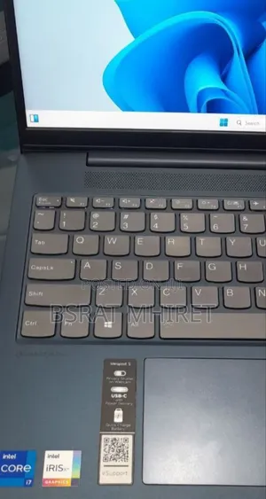 New Laptop Lenovo IdeaPad Flex 14 12GB Intel Core I7 SSD 512GB