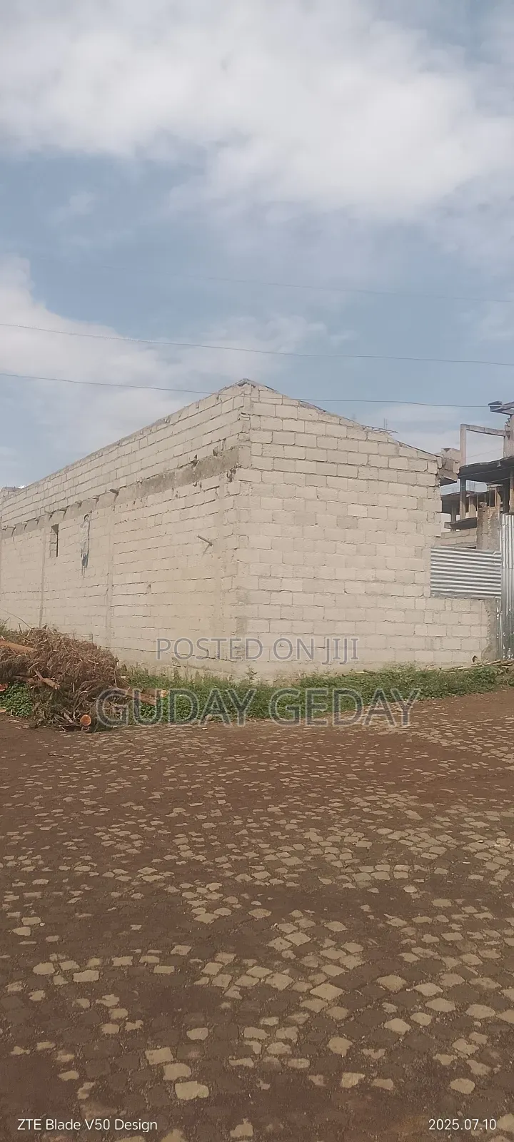 4bdrm Villa in Akaky Kaliti for sale