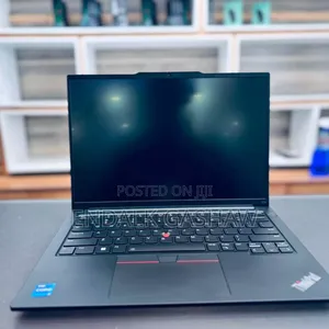 New Laptop Lenovo ThinkPad E14 G5 32GB Intel Core I7 SSD 512GB