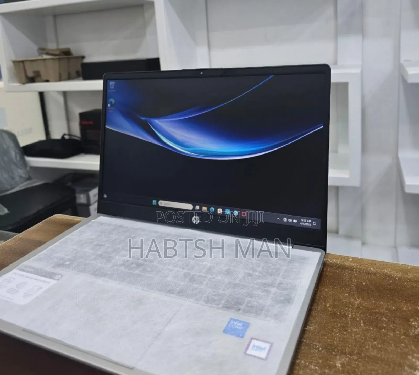 New Laptop HP 14-Dq1025cl 12GB Intel Core I3 SSD 512GB