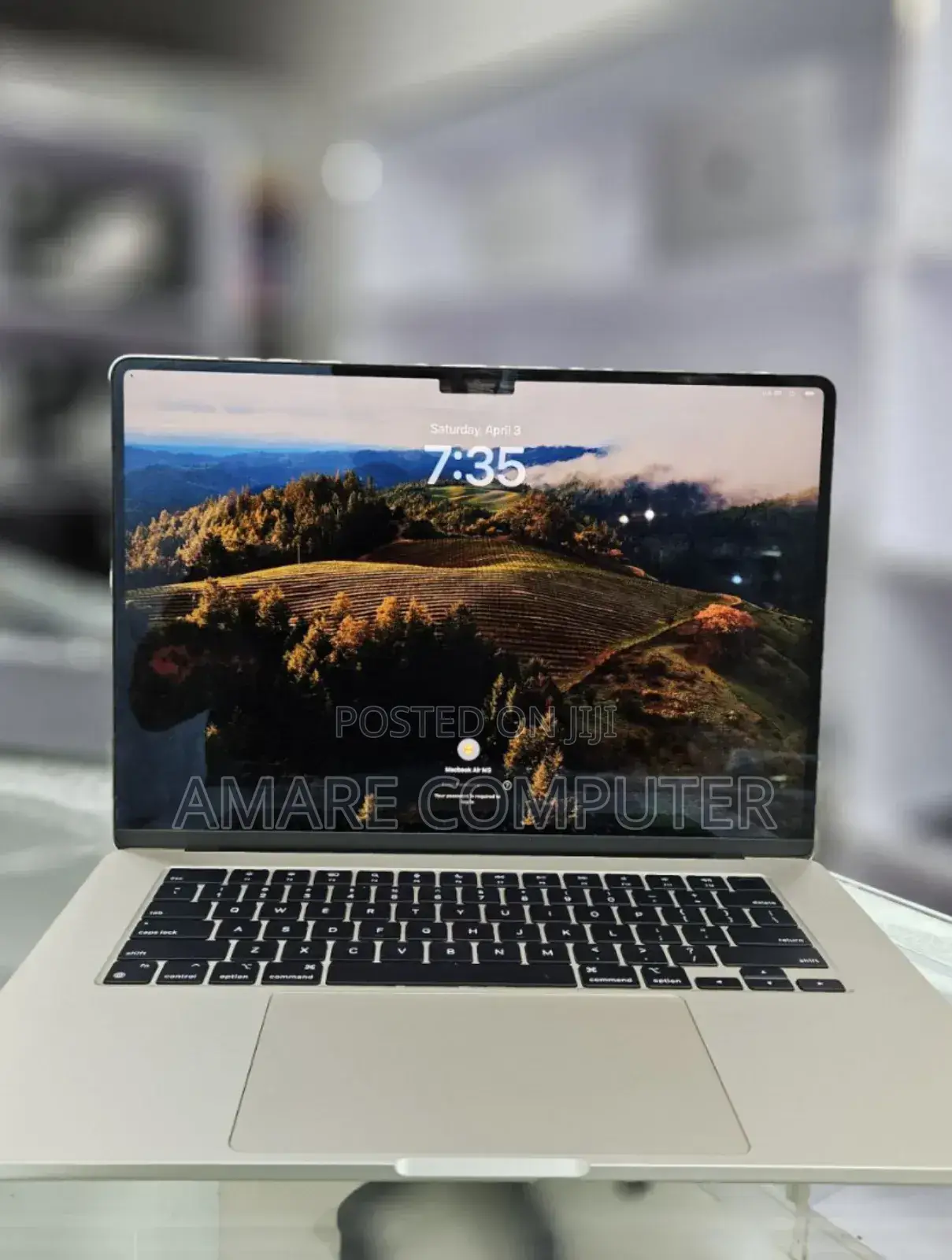 New Laptop Apple MacBook Air 2024 M3 15-Inch 8GB Apple M3 SSD 256GB