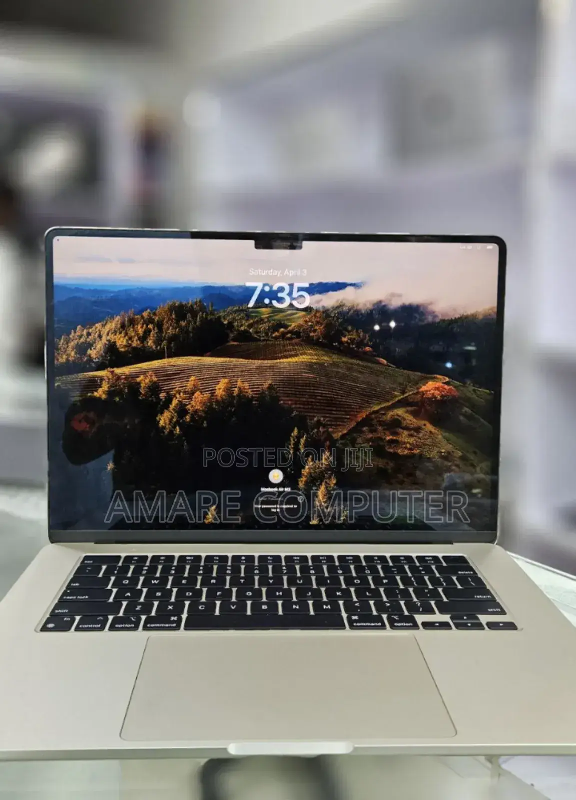 New Laptop Apple MacBook Air 2024 M3 15-Inch 8GB Apple M3 SSD 256GB