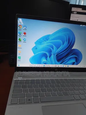 Laptop HP Pavilion 15 8GB AMD Ryzen 3 HDD+SSD 1T