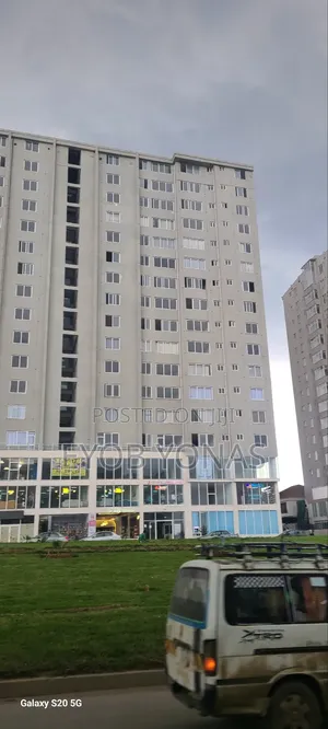 3bdrm Apartment in Eyib Yonas Property, Yeka for sale