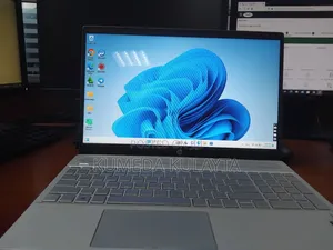 Laptop HP Pavilion 15 8GB AMD Ryzen 3 HDD+SSD 1T