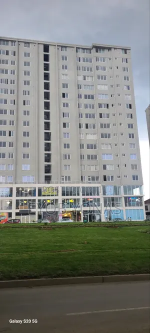 3bdrm Apartment in Eyib Yonas Property, Yeka for sale