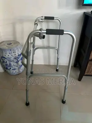 Photo - Tool-Free Height Adjustment Walker||Selected Lines Currently