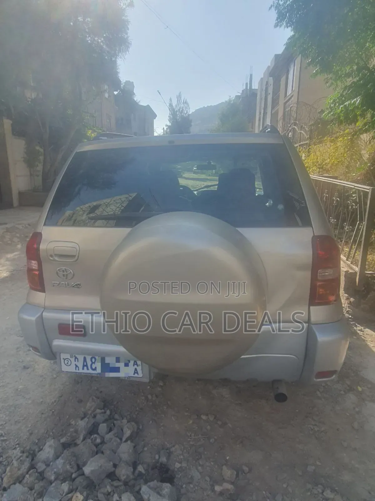 Toyota RAV4 2005 Gold