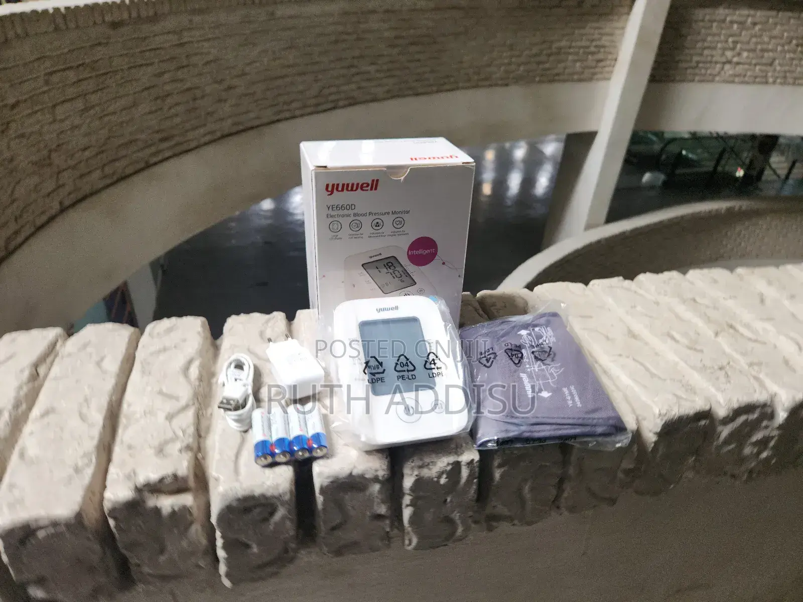 Blood Pressuer Monitor波斯digital Blood Pressuer Monitor New