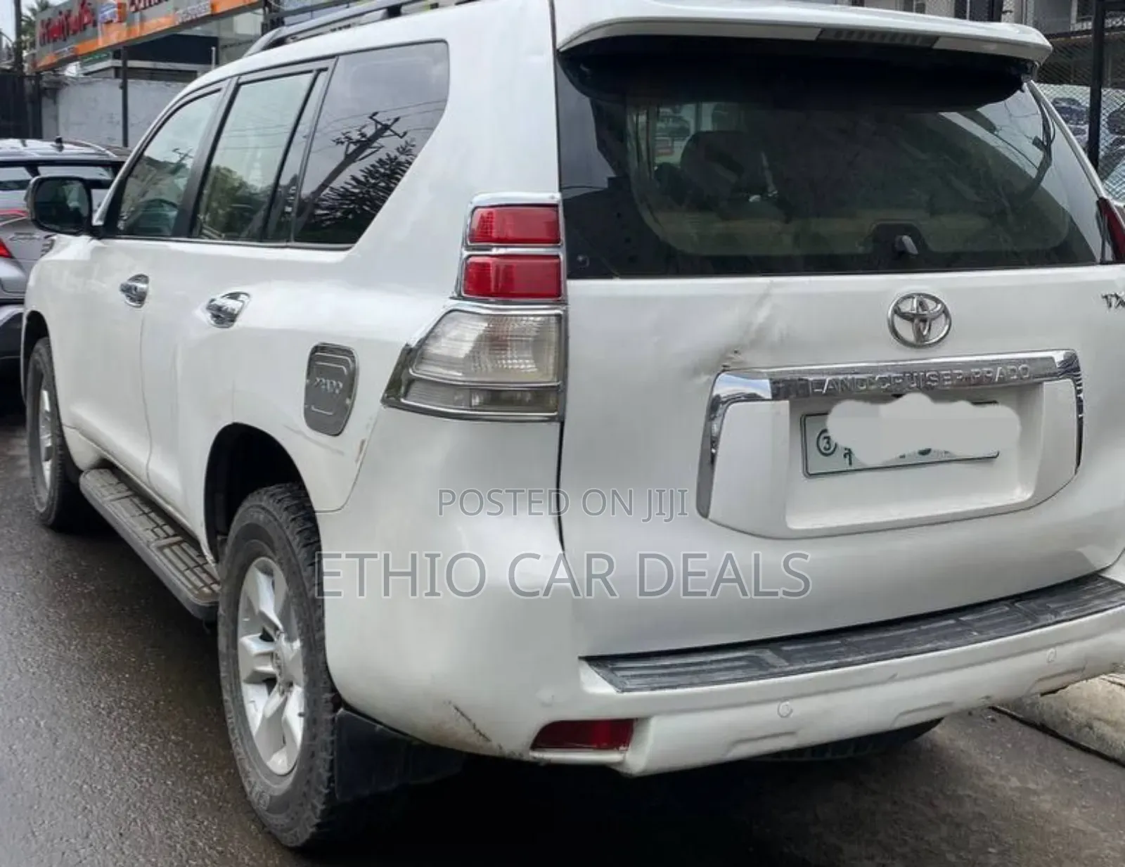 Toyota Land Cruiser Prado 2011 White