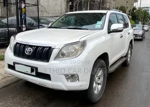 Toyota Land Cruiser Prado 2011 White