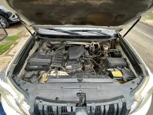 Toyota Land Cruiser Prado 2011 White