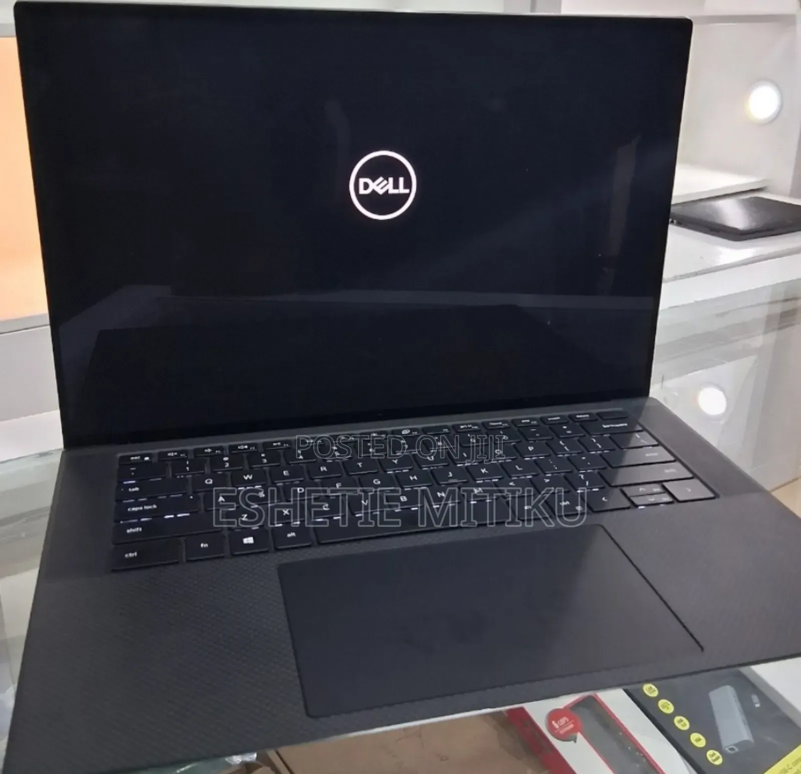 New Laptop Dell Precision 5550 16GB Intel Core I7 SSD 512GB