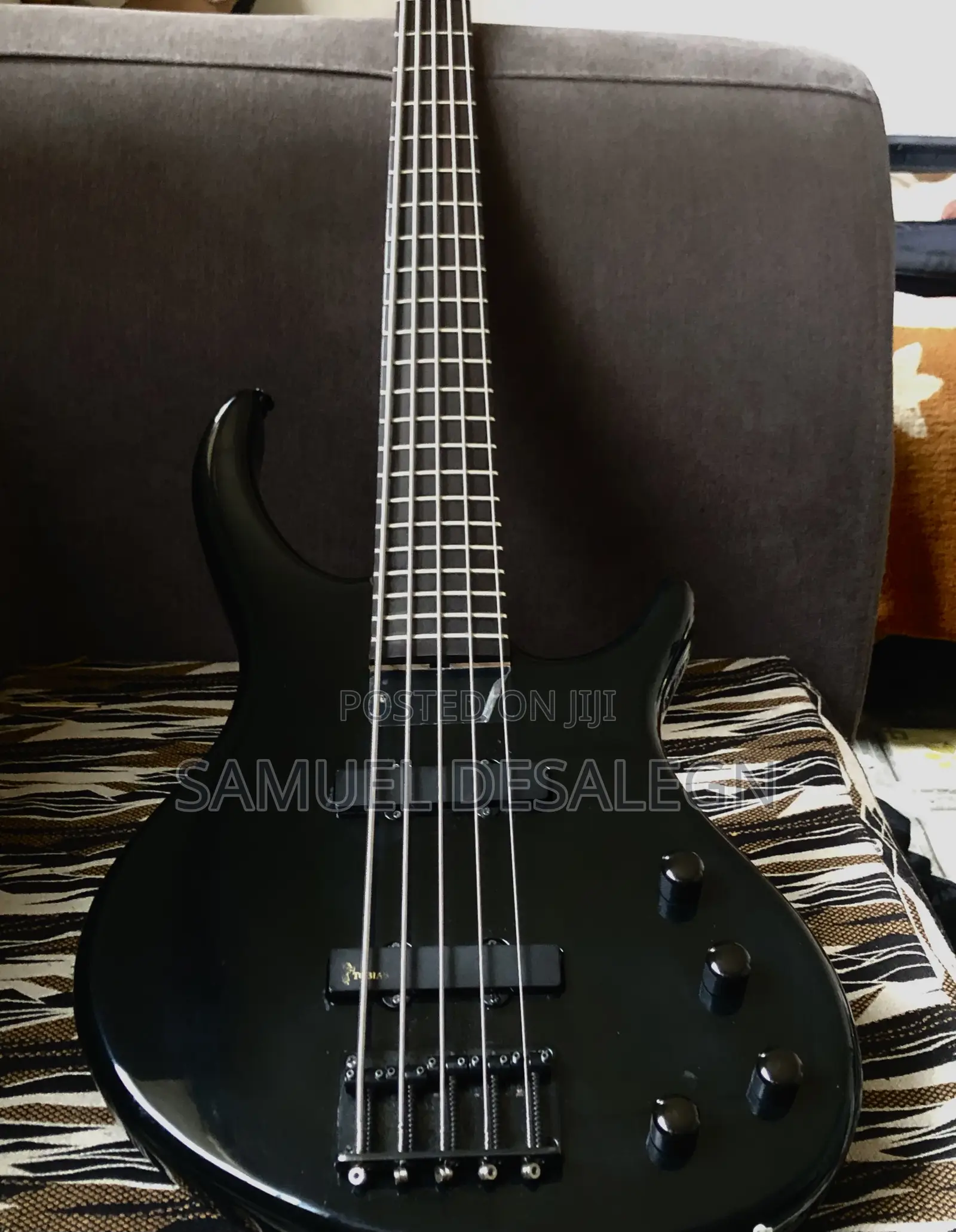 Tobias Deluxe Edition Bass With Bartolini Pickups
