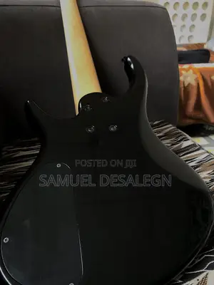 Tobias Deluxe Edition Bass With Bartolini Pickups