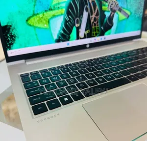 New Laptop HP ProBook 450 G9 16GB Intel Core I7 SSD 512GB