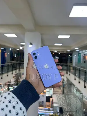 Photo - Apple iPhone 12 128 GB Purple