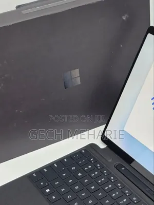 New Microsoft Surface Pro 11th Edition, a Copilot+ PC 16GB SSD 512GB