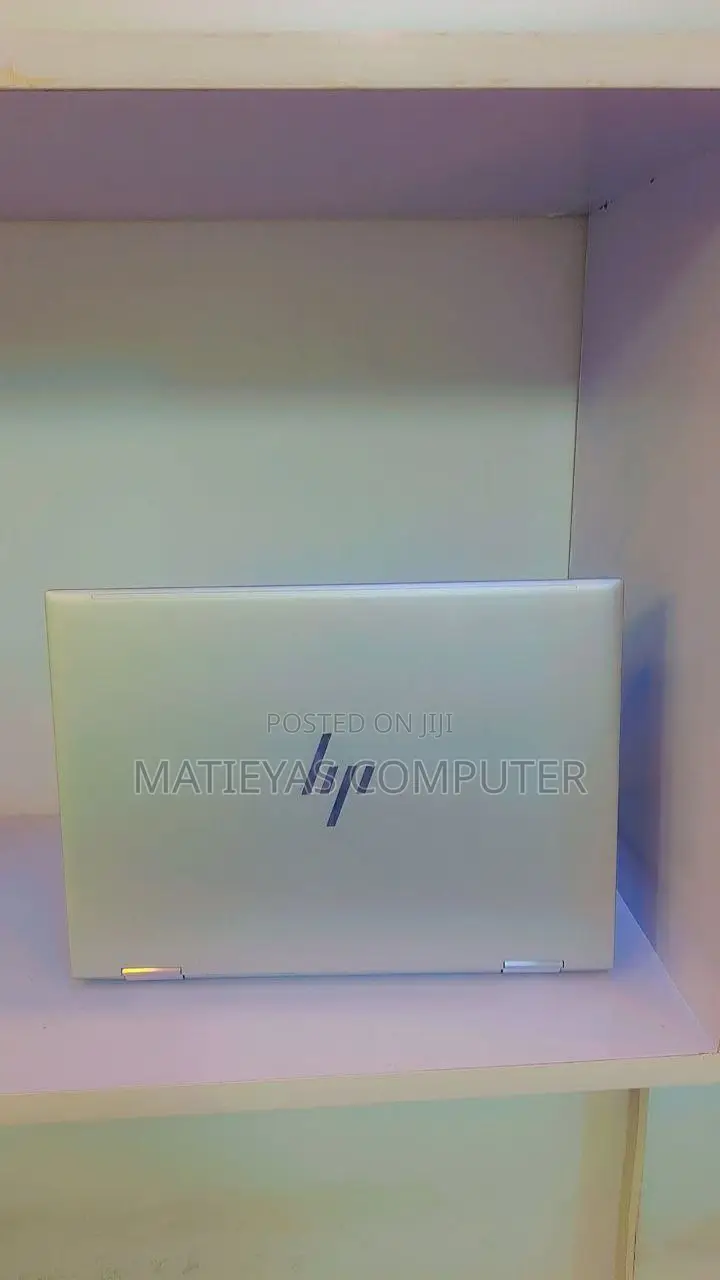 New Laptop HP EliteBook 830 32GB Intel Core I7 SSD 512GB