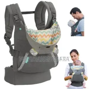 Photo - Infantino Baby Carrier (ባለ ኮፍያ )