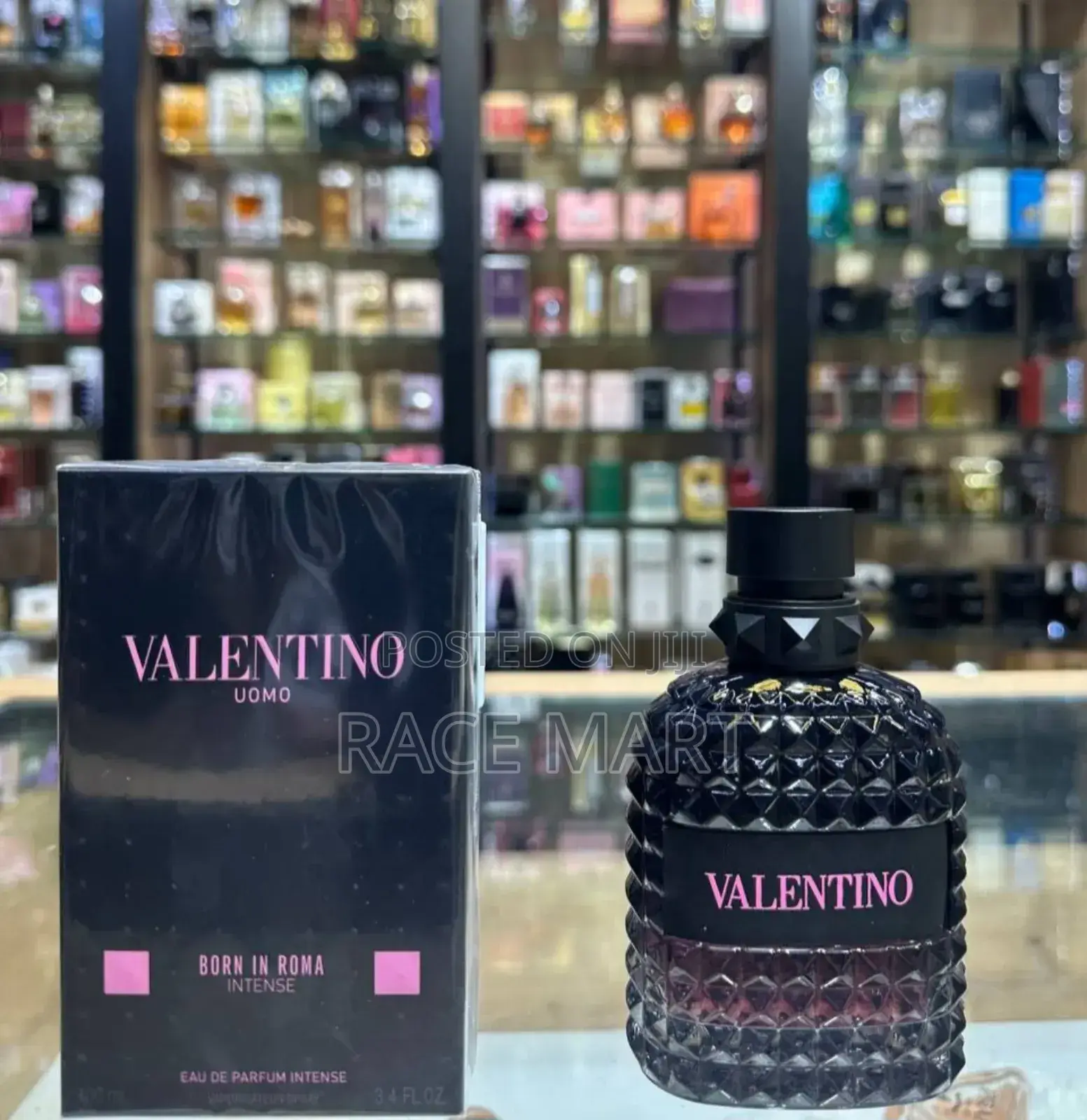 Valentino Uomo Born in Roma